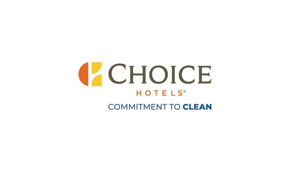 Quality Inn & Suites Woodland - Sacramento Airport Exteriör bild