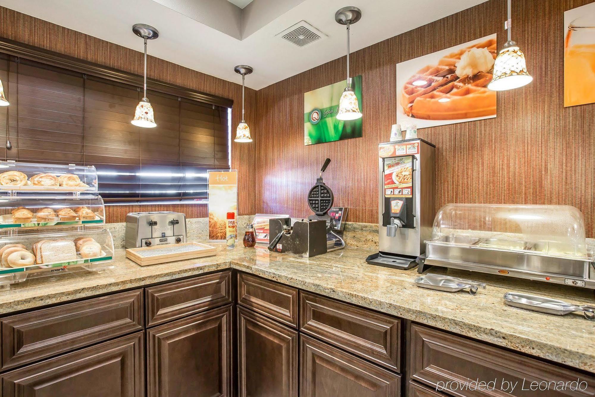Quality Inn & Suites Woodland - Sacramento Airport Exteriör bild